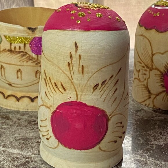 Vintage Russian Matryoshka Nesting Doll Set Hand-Painted Wood Folk Art 6 Piece C - Picture 14 of 16